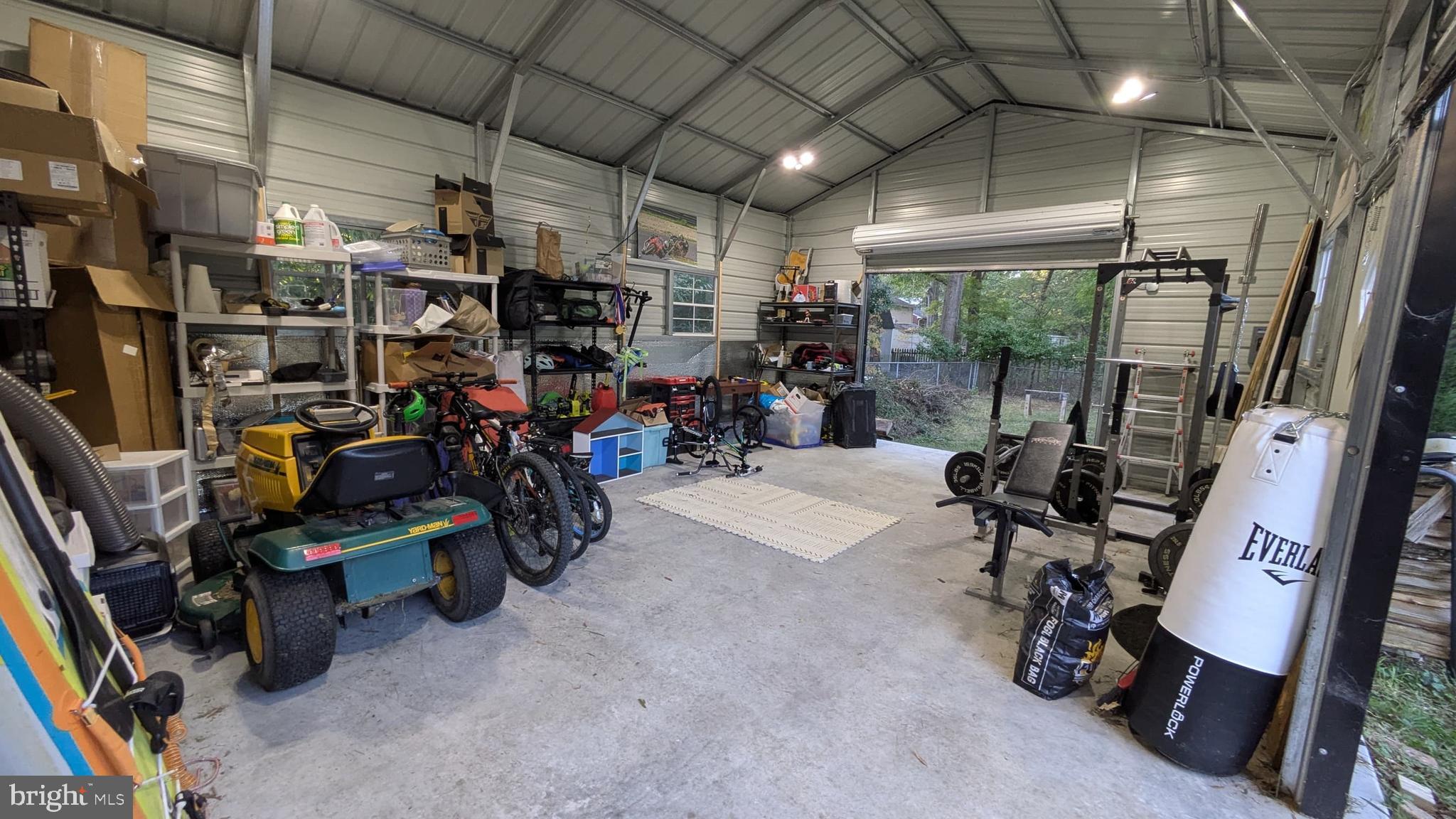 STRATFORD HILLS - Residential