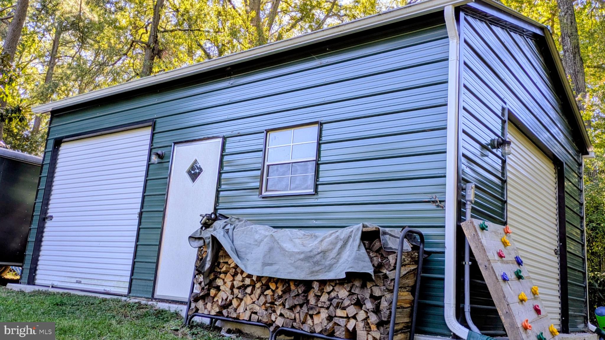 STRATFORD HILLS - Residential