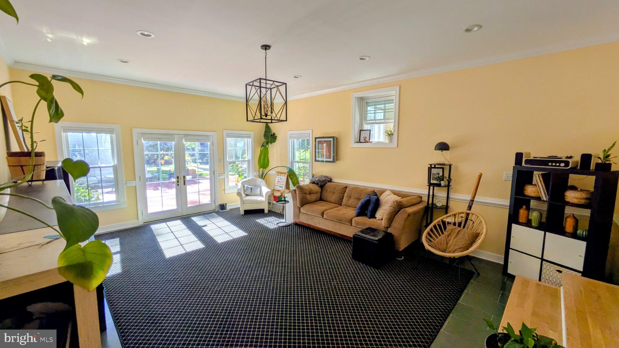 STRATFORD HILLS - Residential