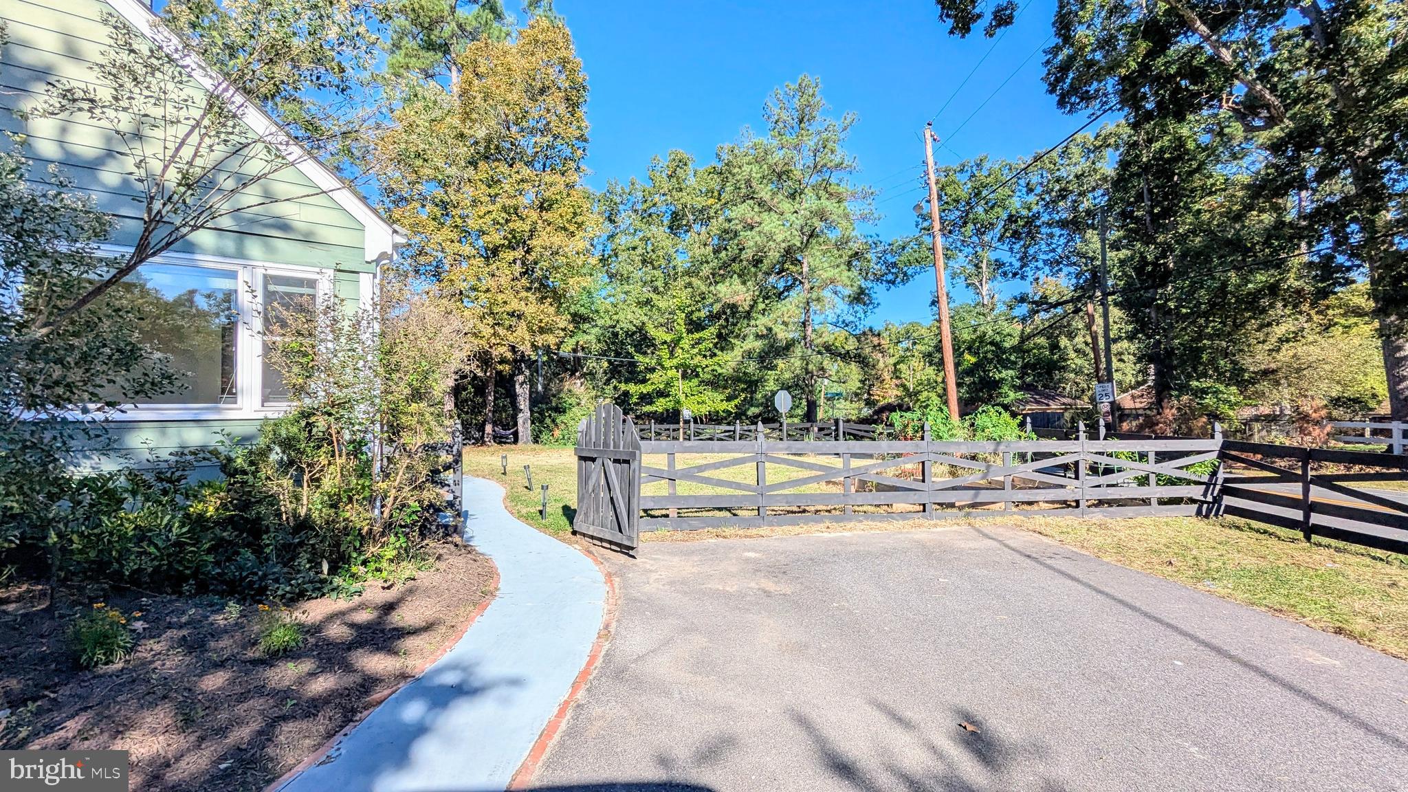 STRATFORD HILLS - Residential