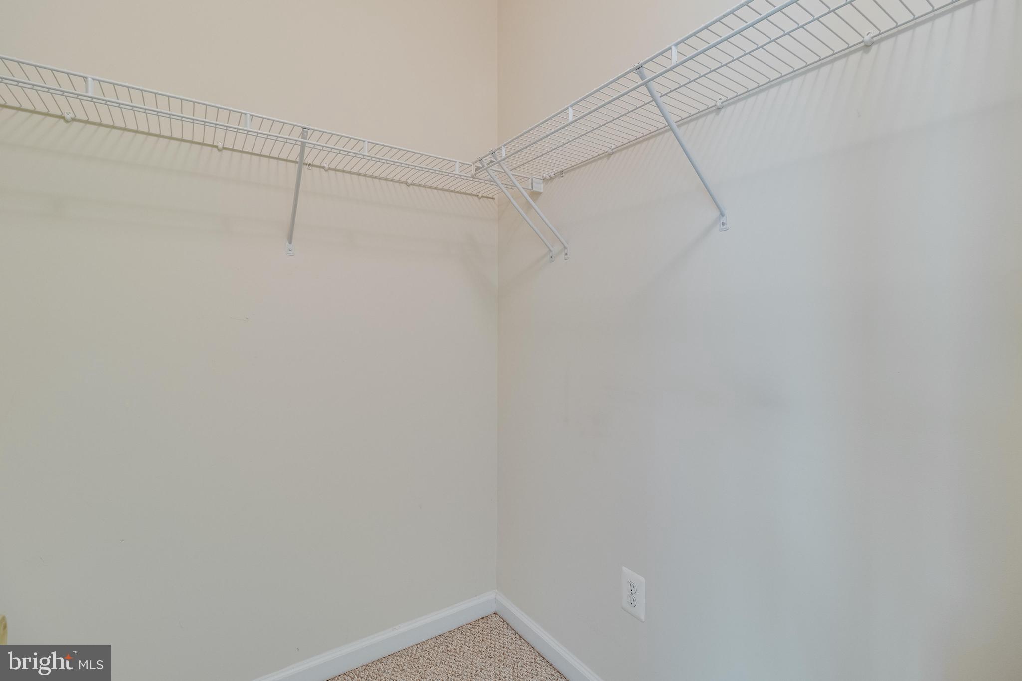 RIVERWATCH - Residential