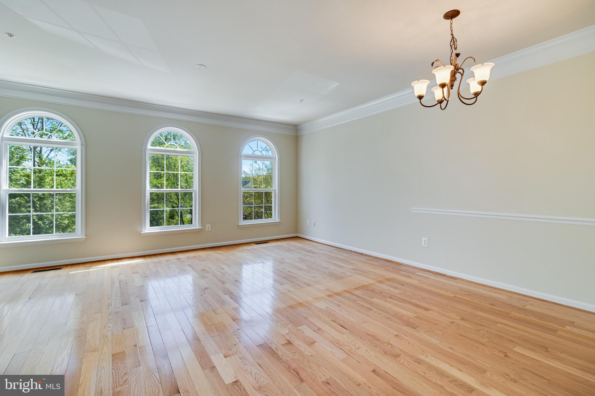 RIVERWATCH - Residential