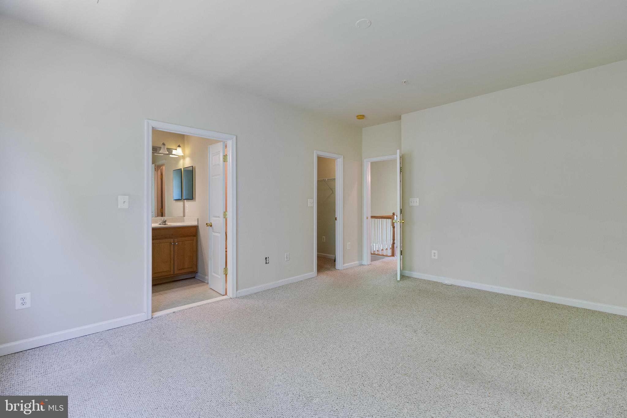 RIVERWATCH - Residential