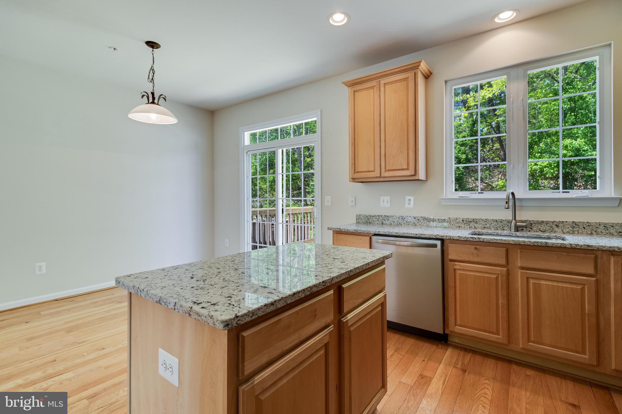 RIVERWATCH - Residential