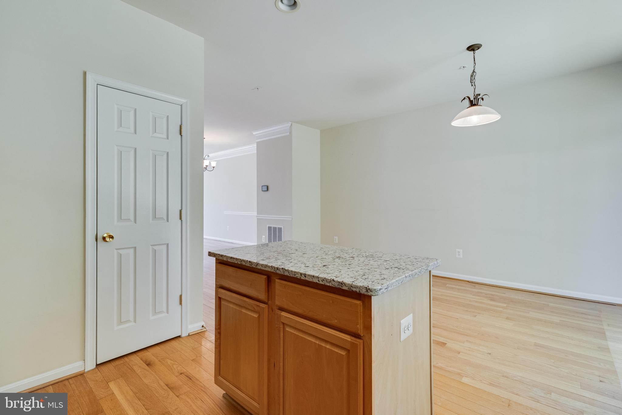 RIVERWATCH - Residential