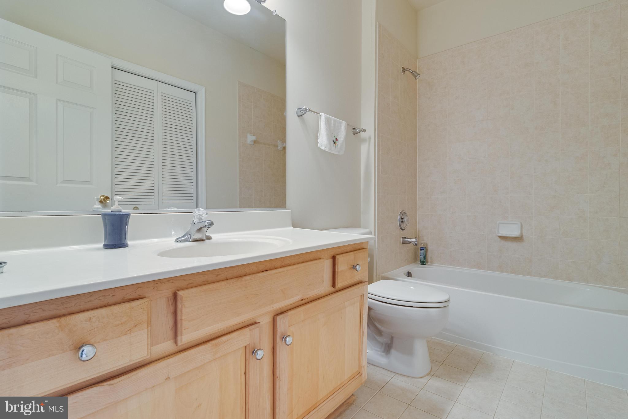 RIVERWATCH - Residential