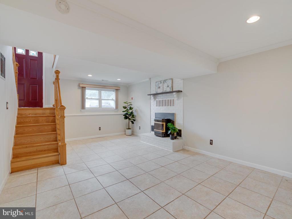 LINTHICUM HEIGHTS - Residential