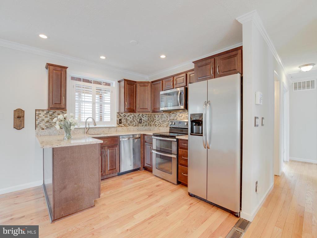 LINTHICUM HEIGHTS - Residential