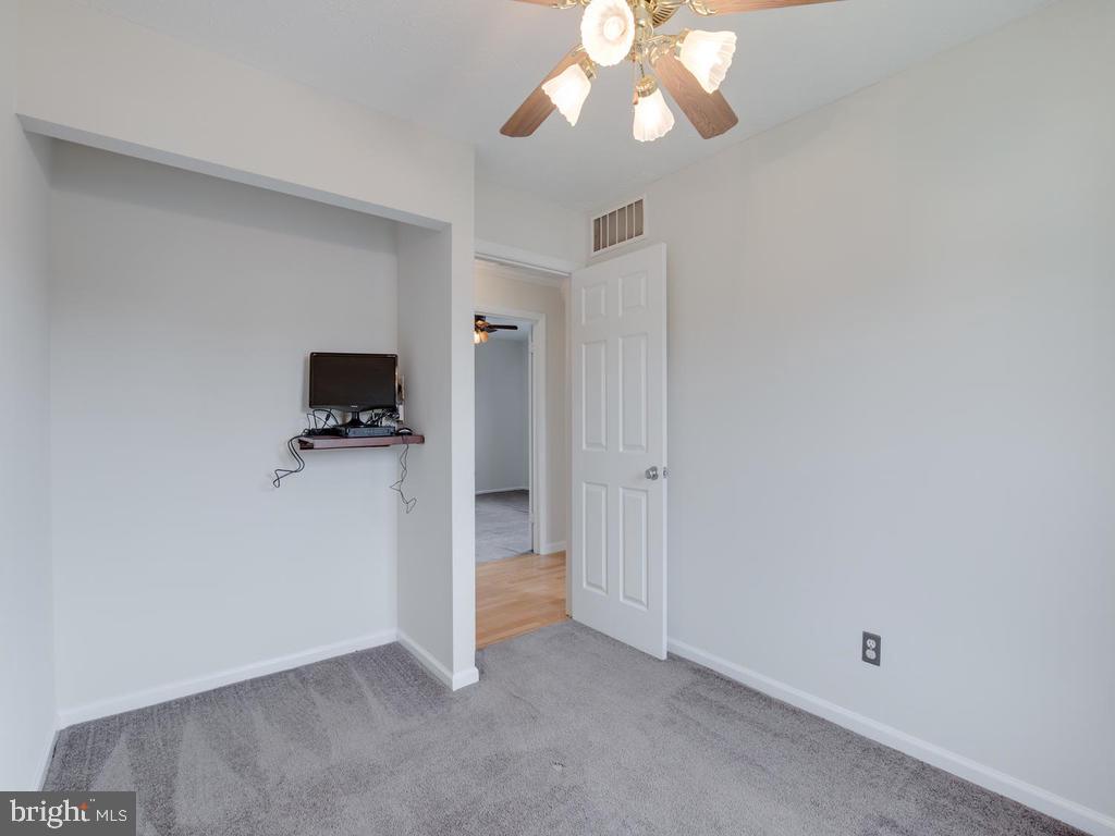 LINTHICUM HEIGHTS - Residential