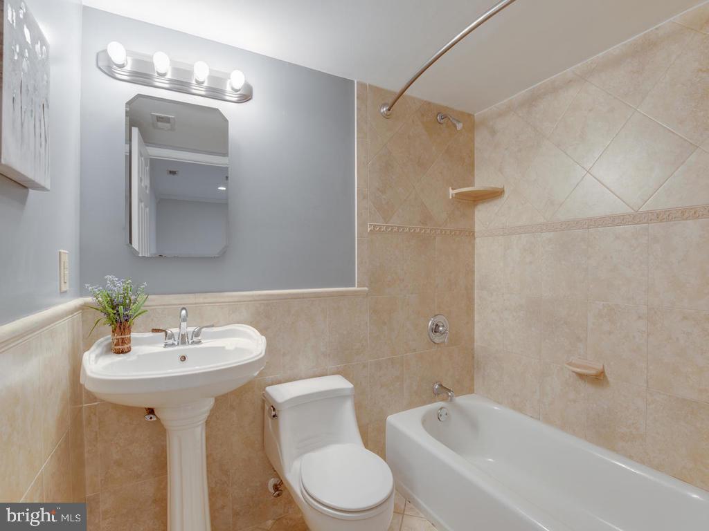 LINTHICUM HEIGHTS - Residential