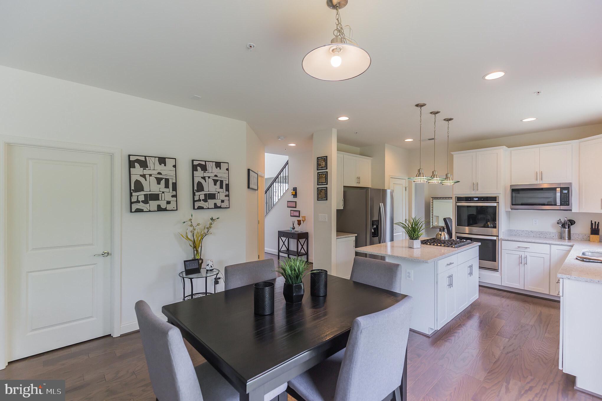 THRIFT MANOR-PLAT 1> - Residential