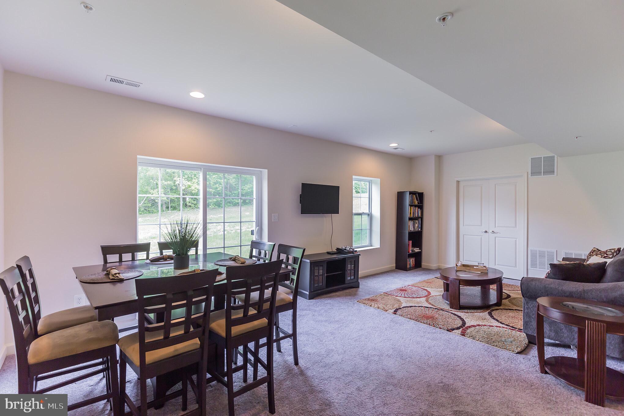 THRIFT MANOR-PLAT 1> - Residential