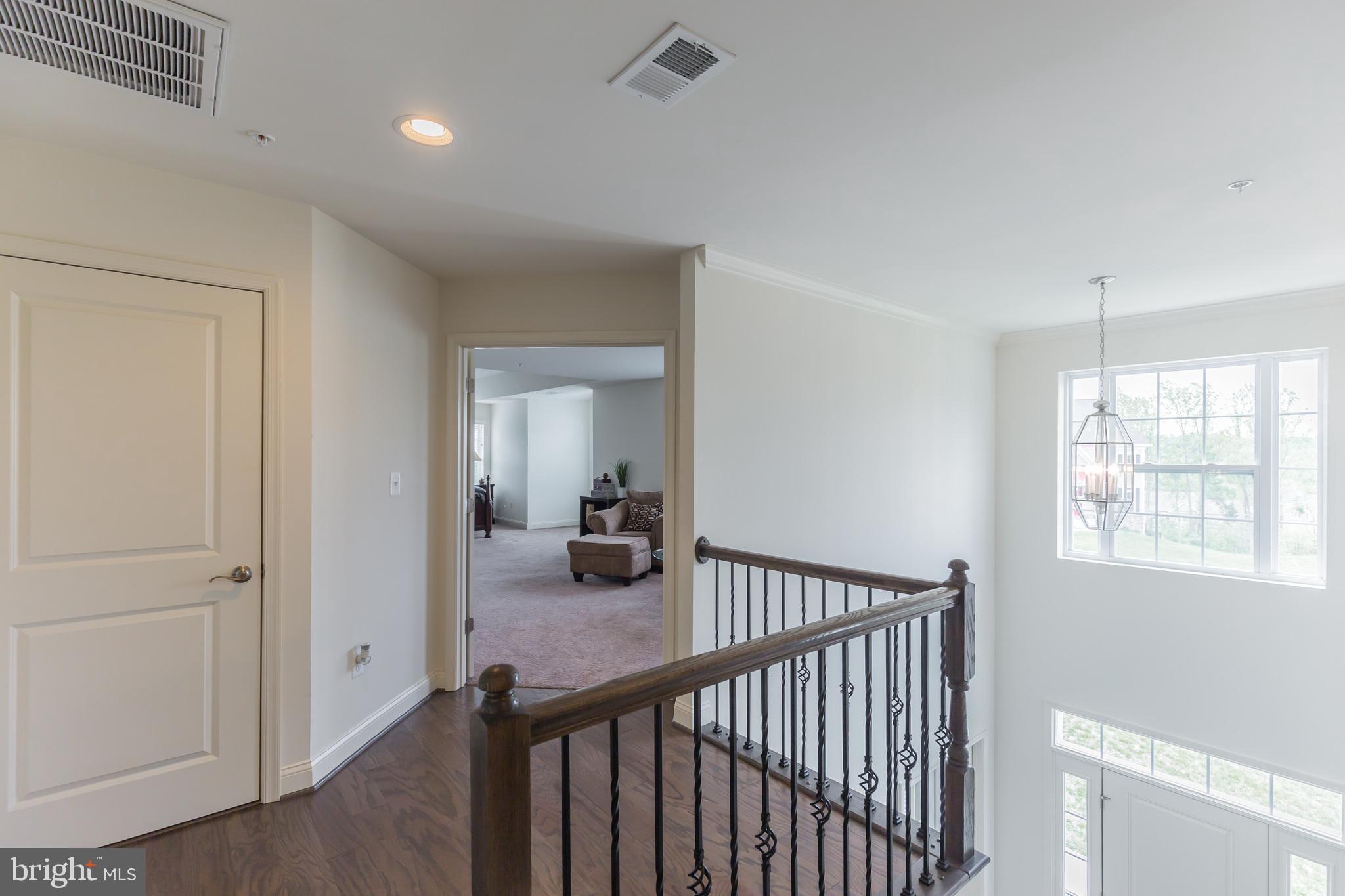 THRIFT MANOR-PLAT 1> - Residential