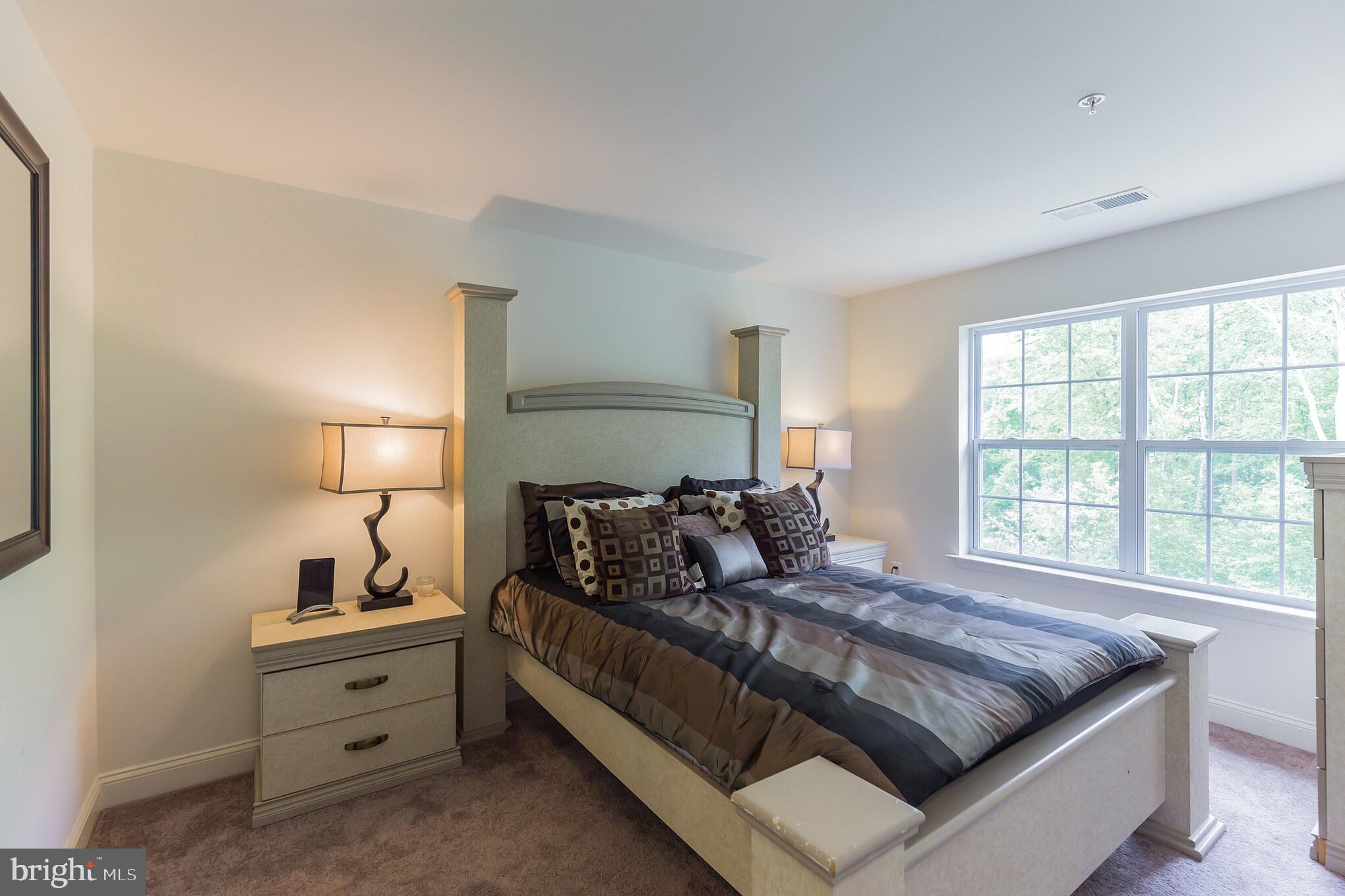 THRIFT MANOR-PLAT 1> - Residential