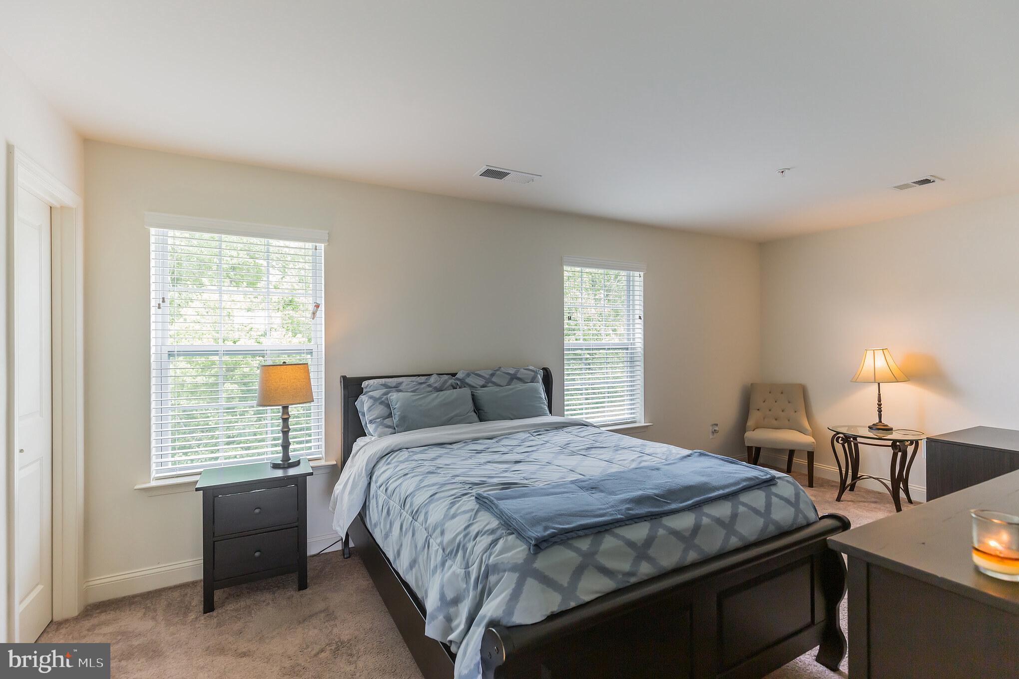 THRIFT MANOR-PLAT 1> - Residential