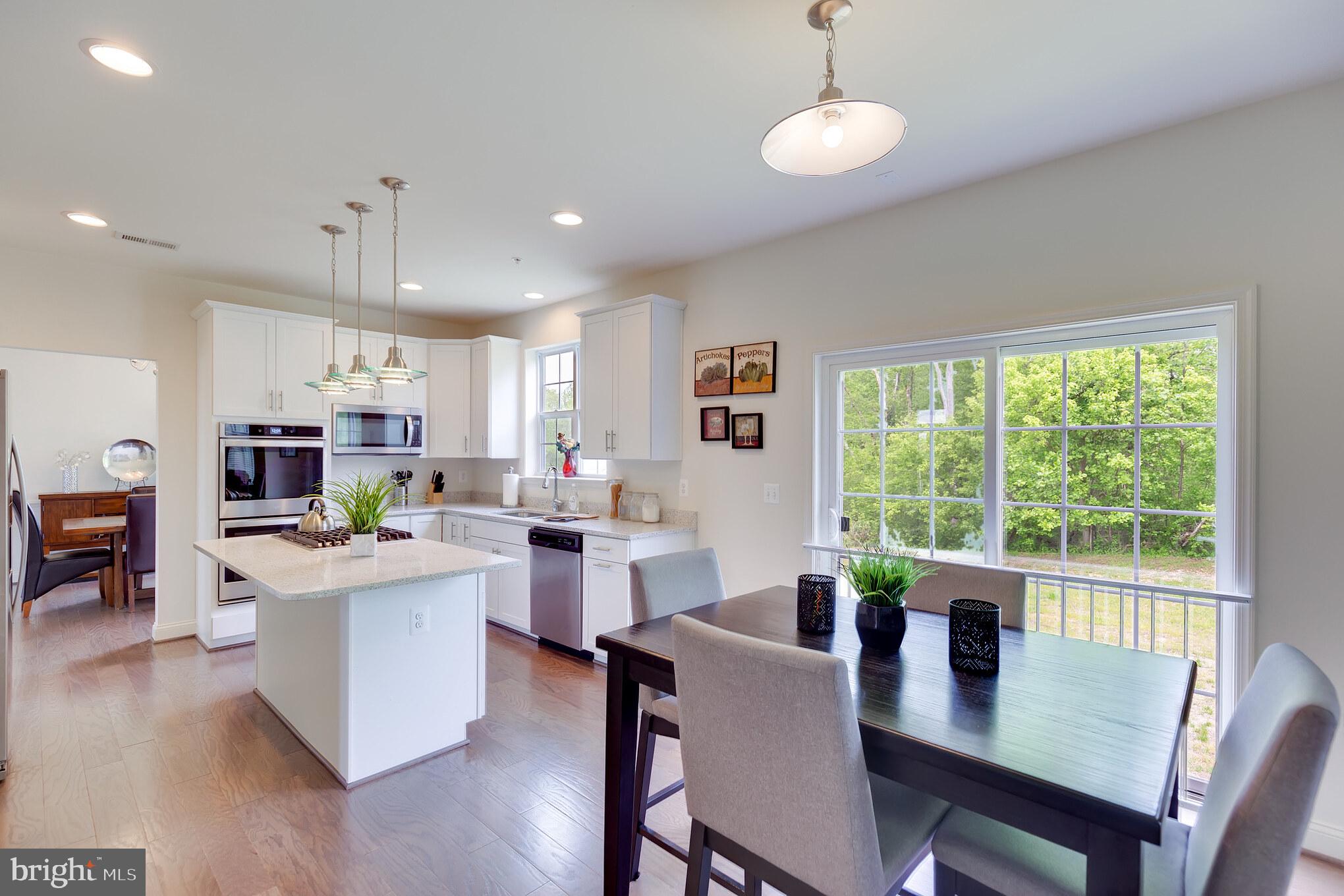 THRIFT MANOR-PLAT 1> - Residential