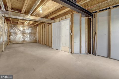 listing image 76