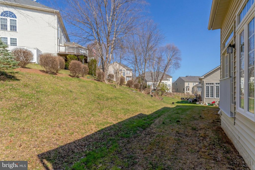 listing image 82