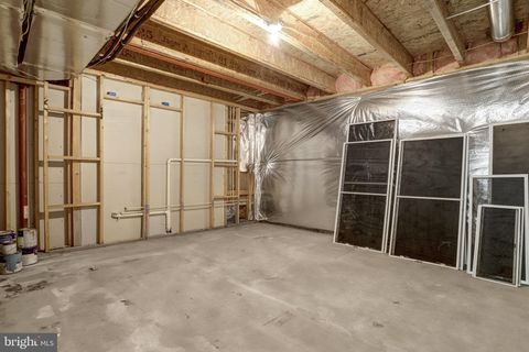 listing image 78