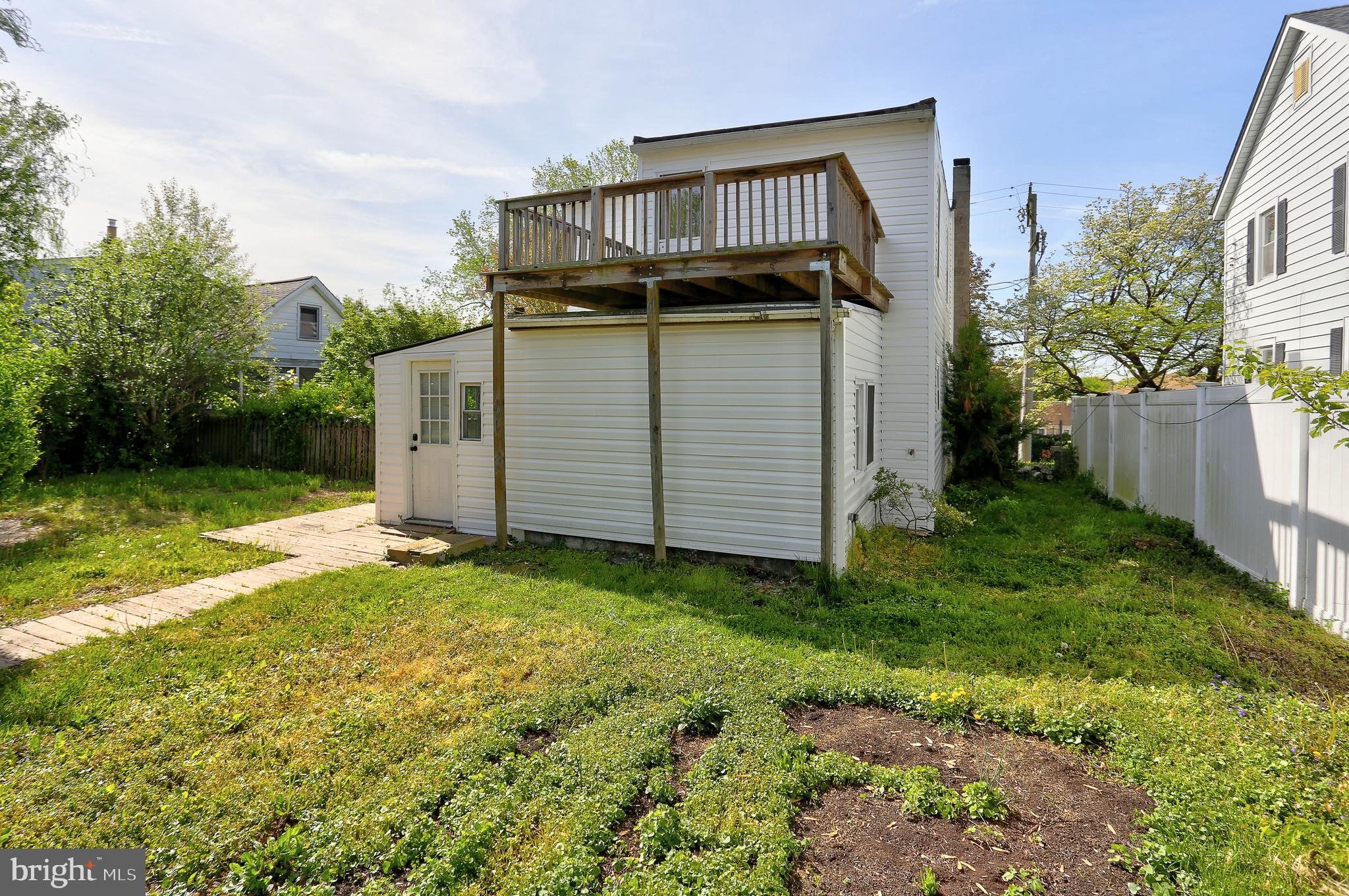 JOSHUA - Residential