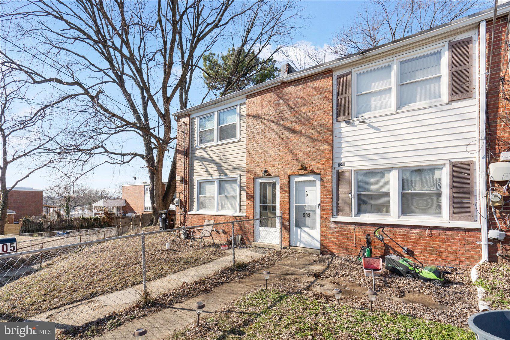 RIVERVIEW - Residential