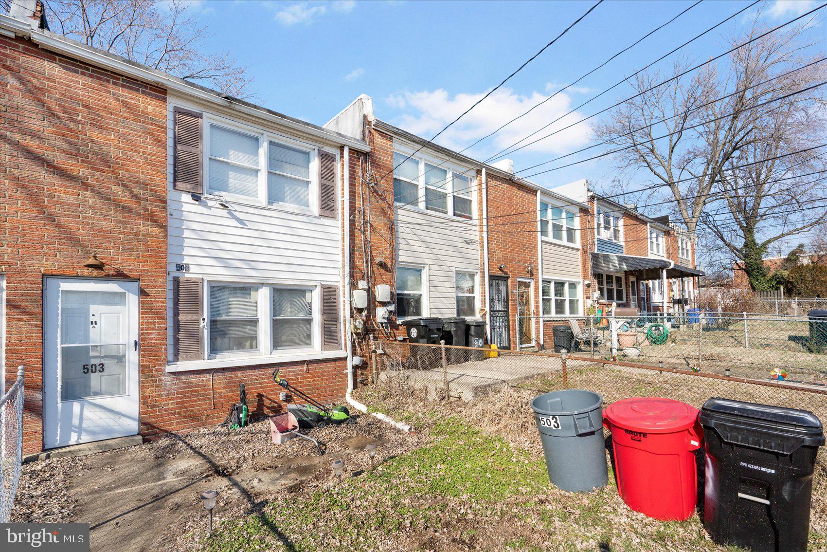 RIVERVIEW - Residential