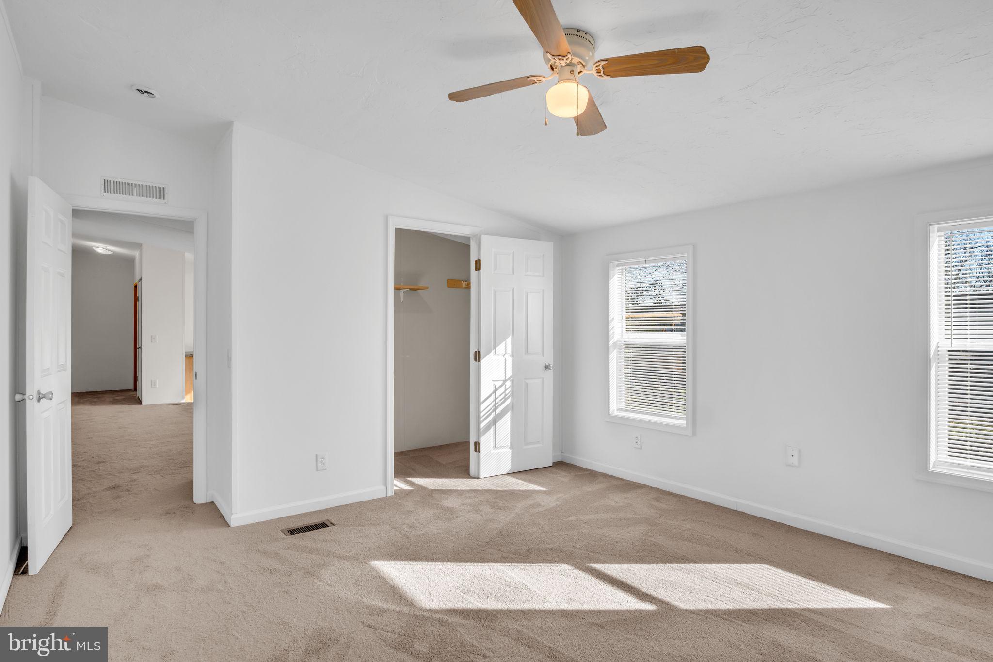 COUNTRY VIEW MHP - Residential