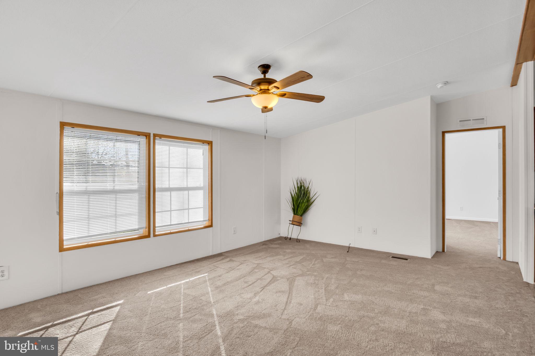 COUNTRY VIEW MHP - Residential