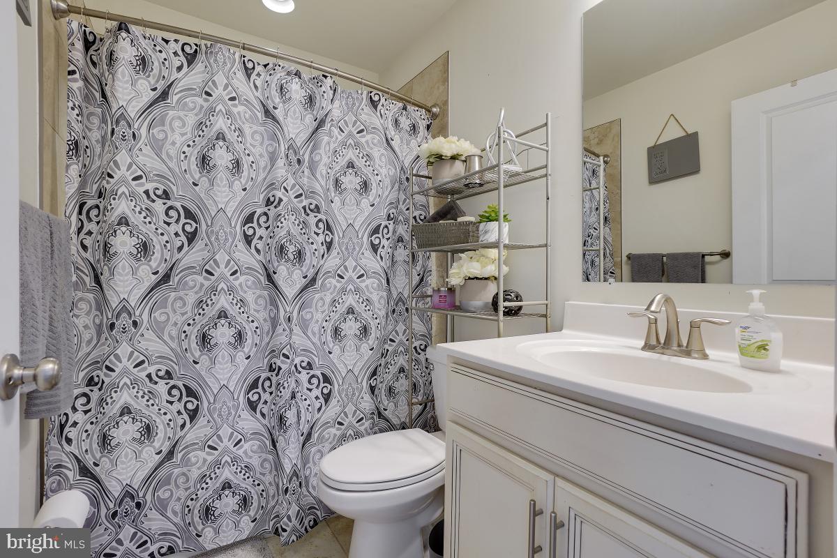 EASTCHURCH - Residential Lease