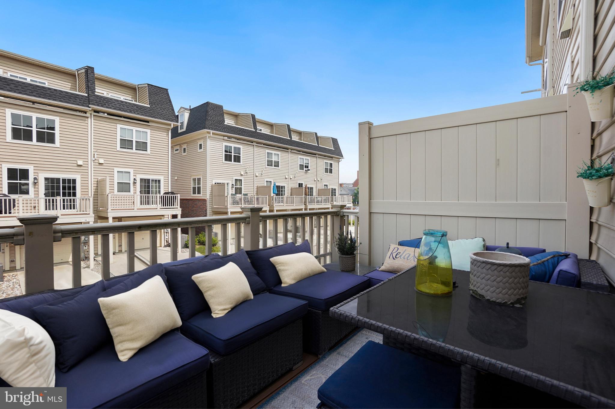 EASTCHURCH - Residential Lease