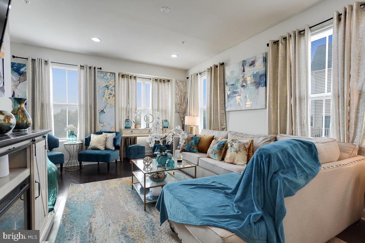 EASTCHURCH - Residential Lease