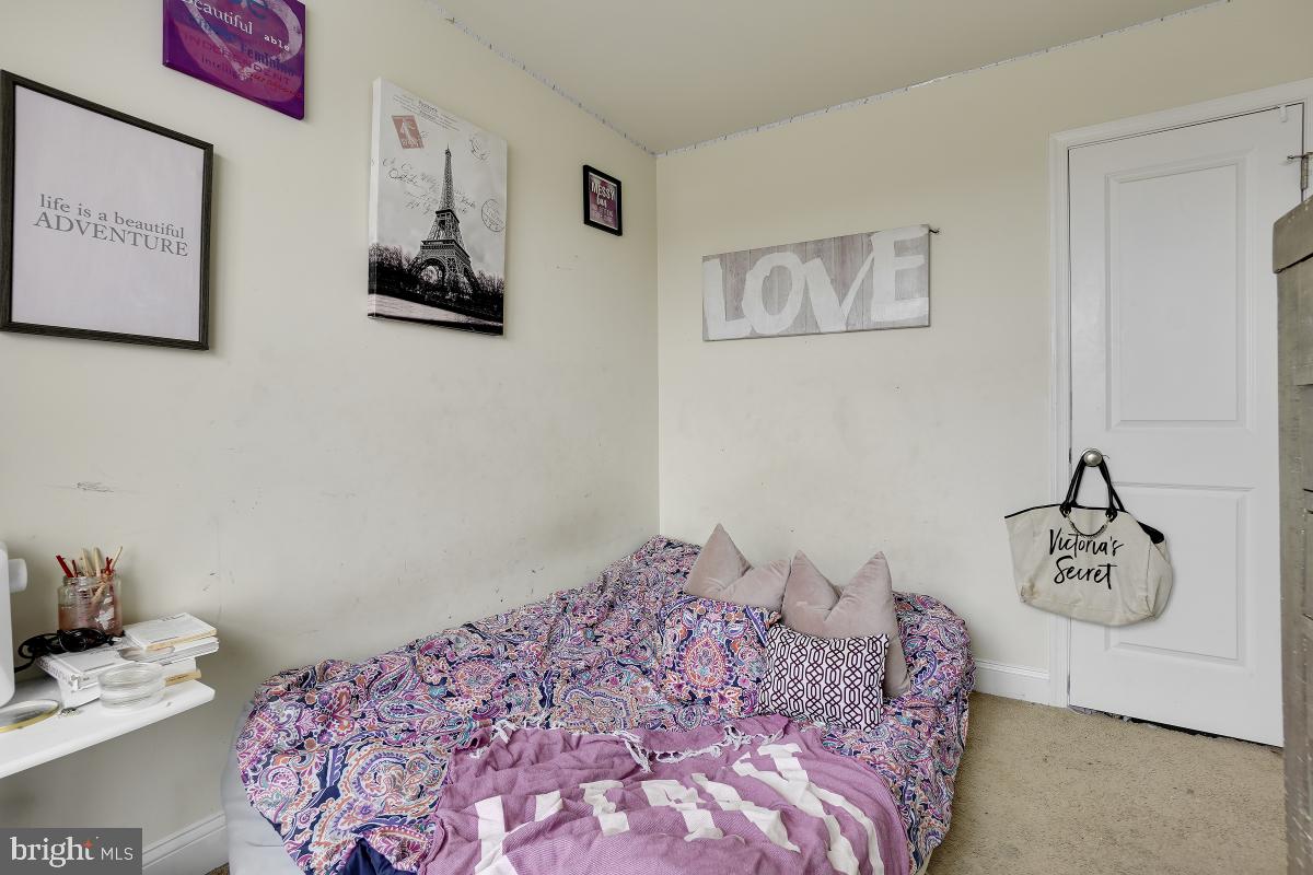 EASTCHURCH - Residential Lease