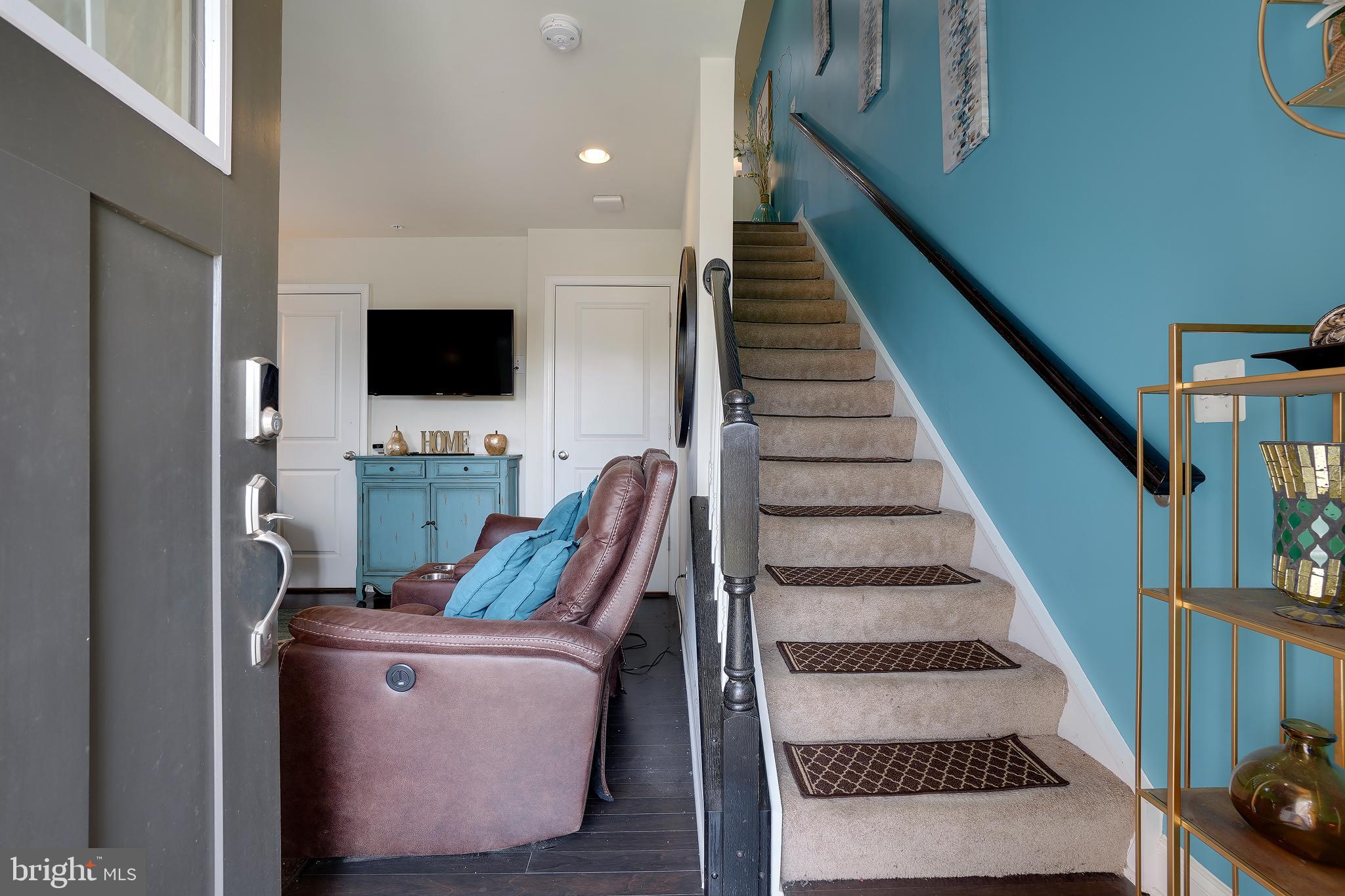 EASTCHURCH - Residential Lease