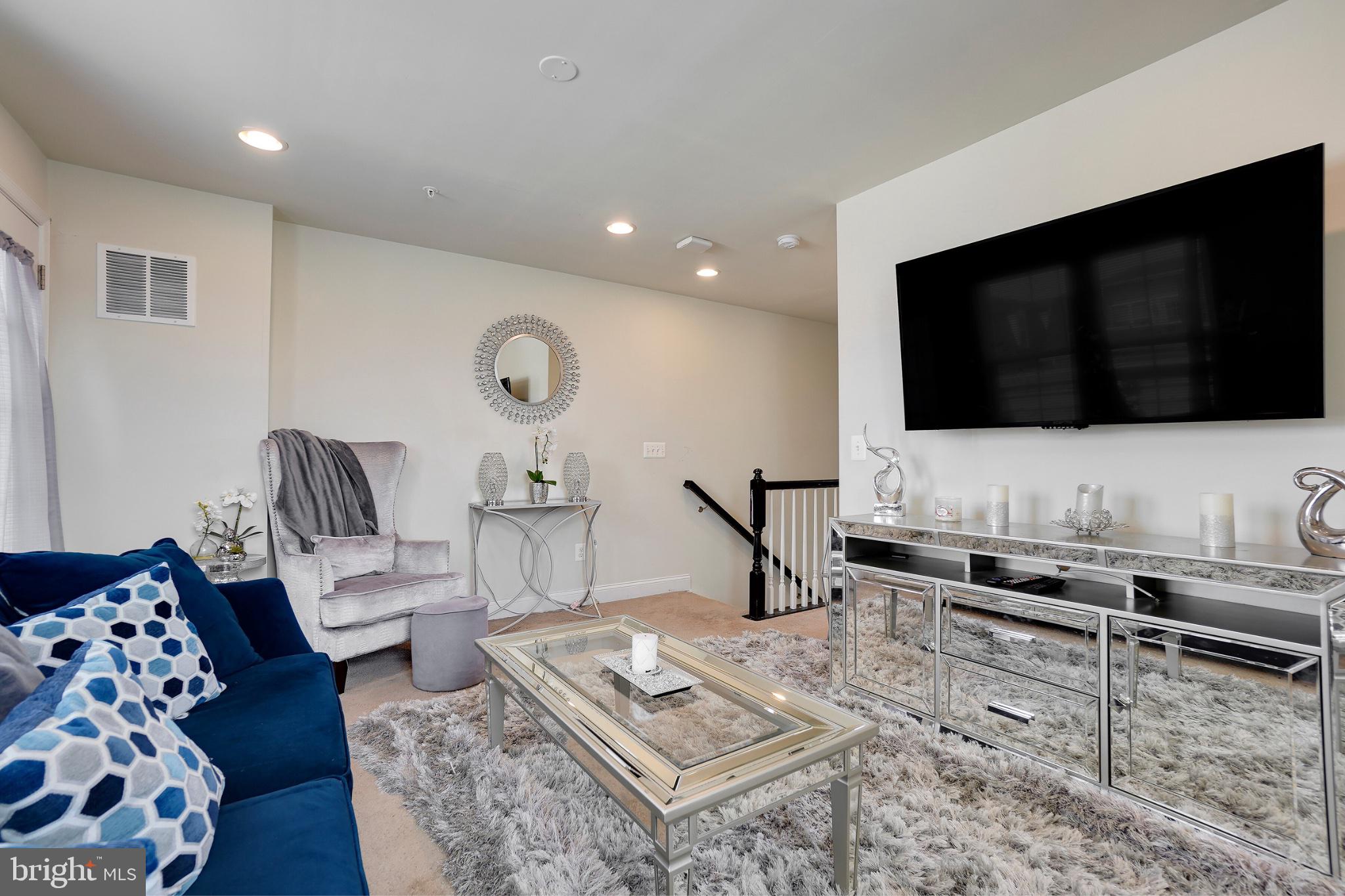 EASTCHURCH - Residential Lease