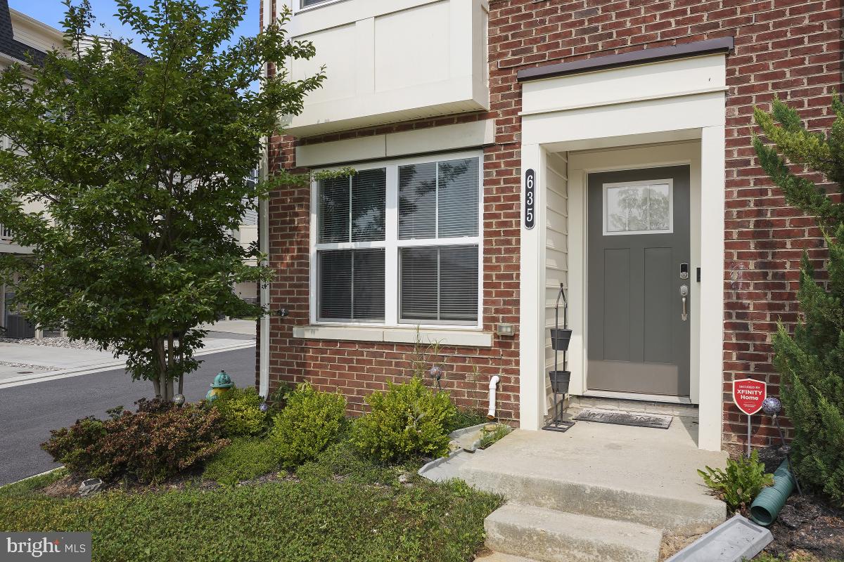 EASTCHURCH - Residential Lease