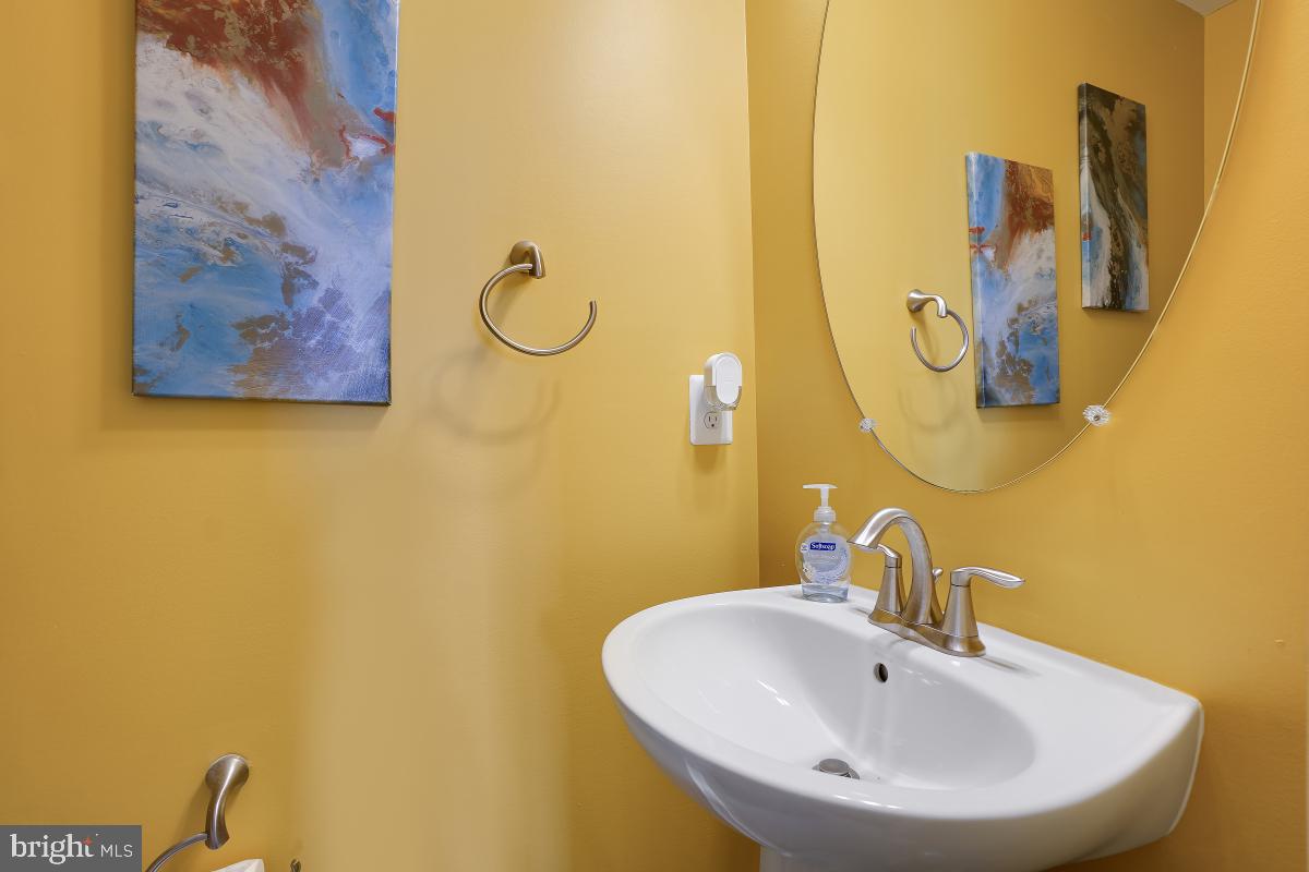 EASTCHURCH - Residential Lease