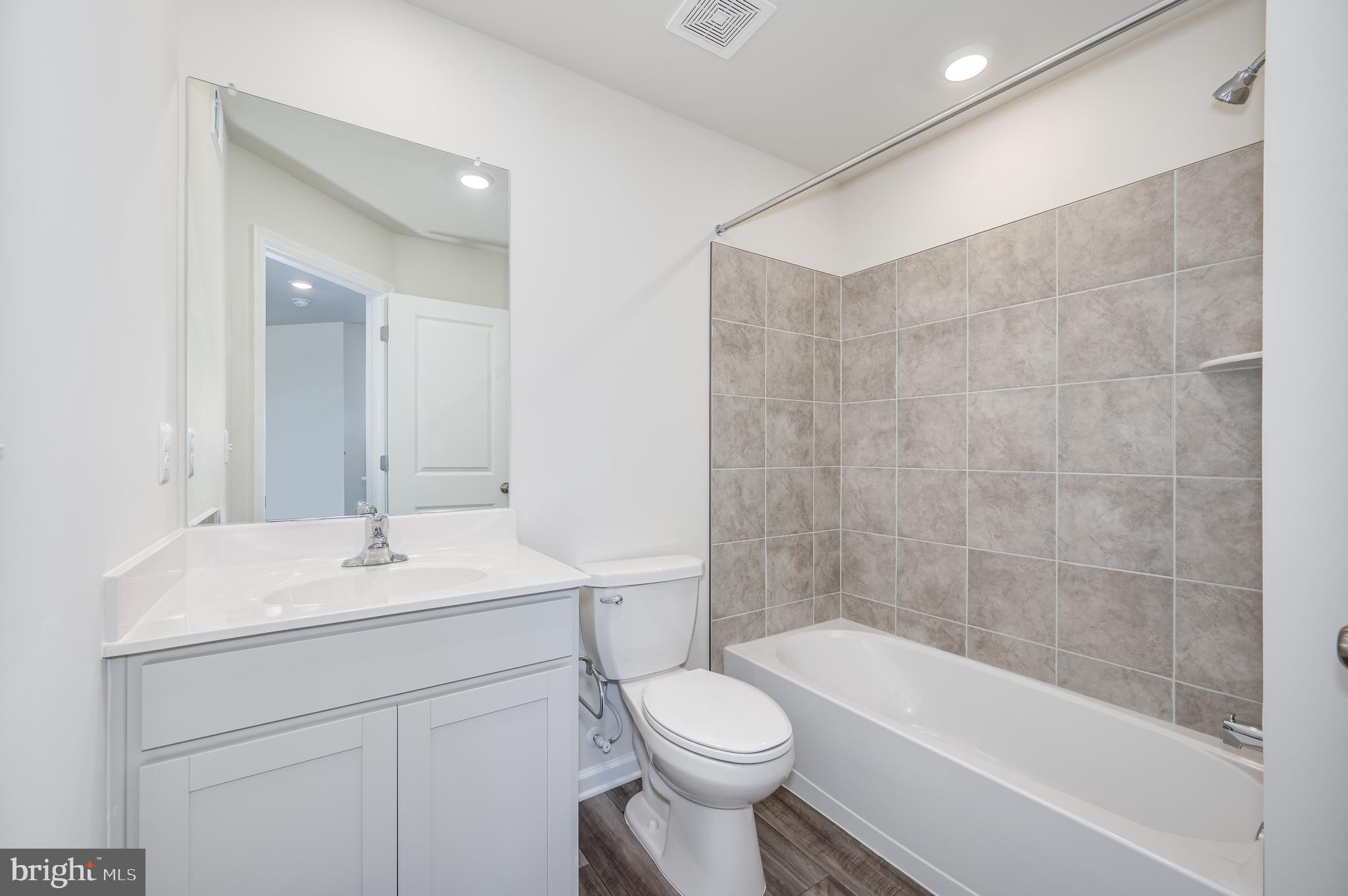 SHENANDOAH SPRINGS - Residential Lease