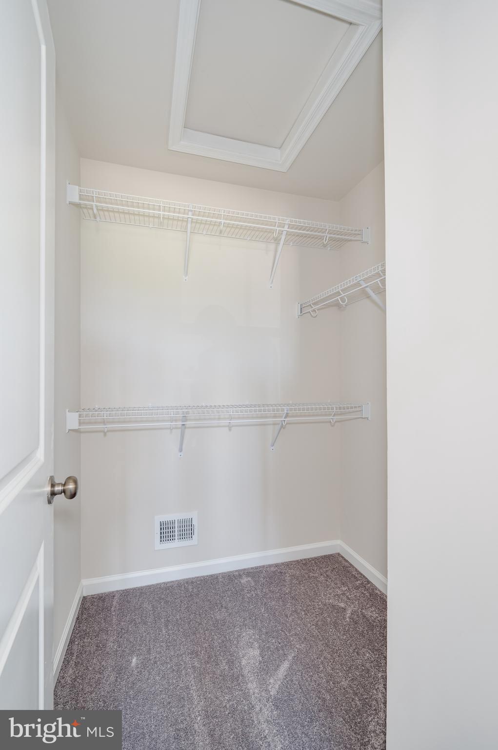 SHENANDOAH SPRINGS - Residential Lease