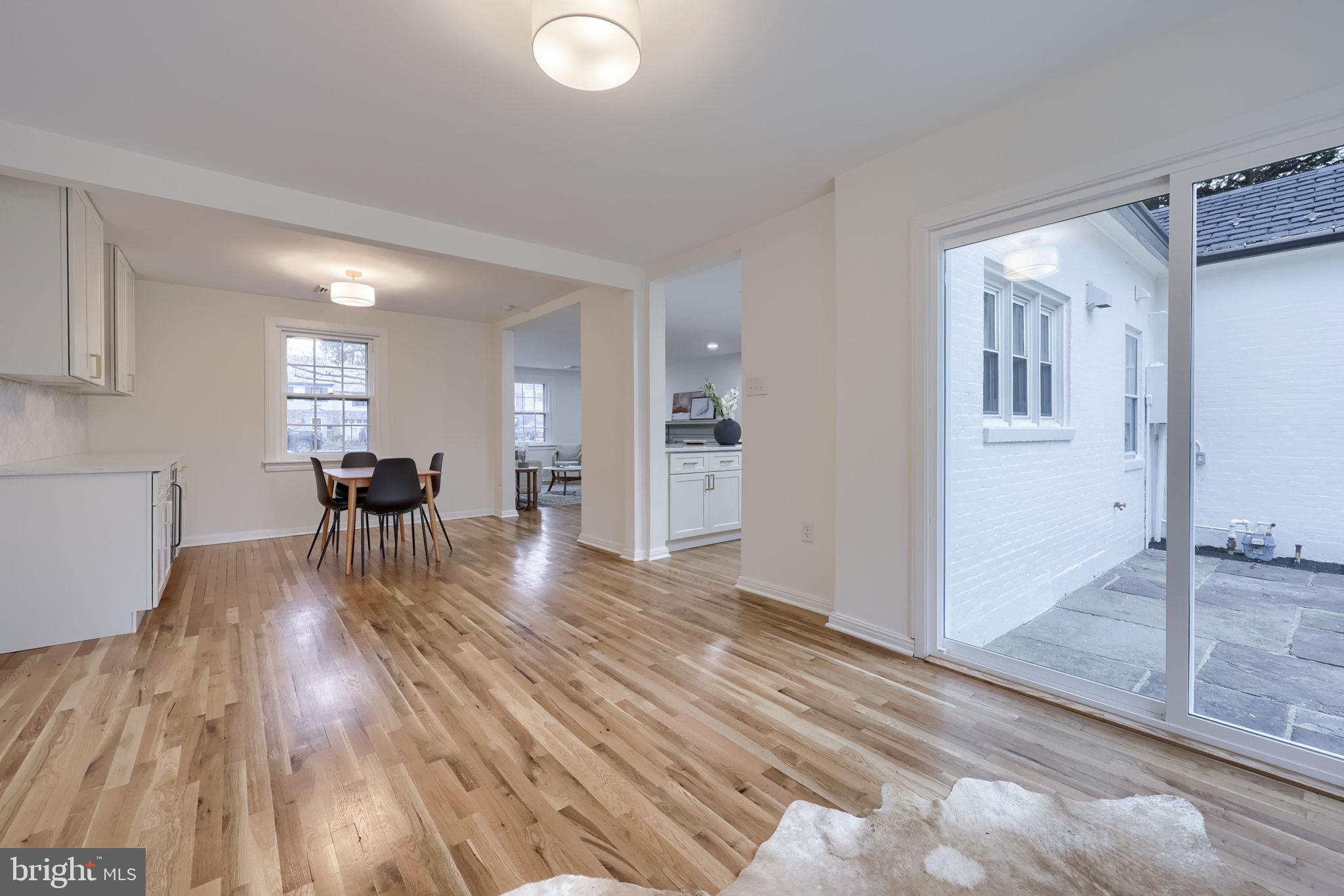 SCHOOL LANE HILLS - Residential