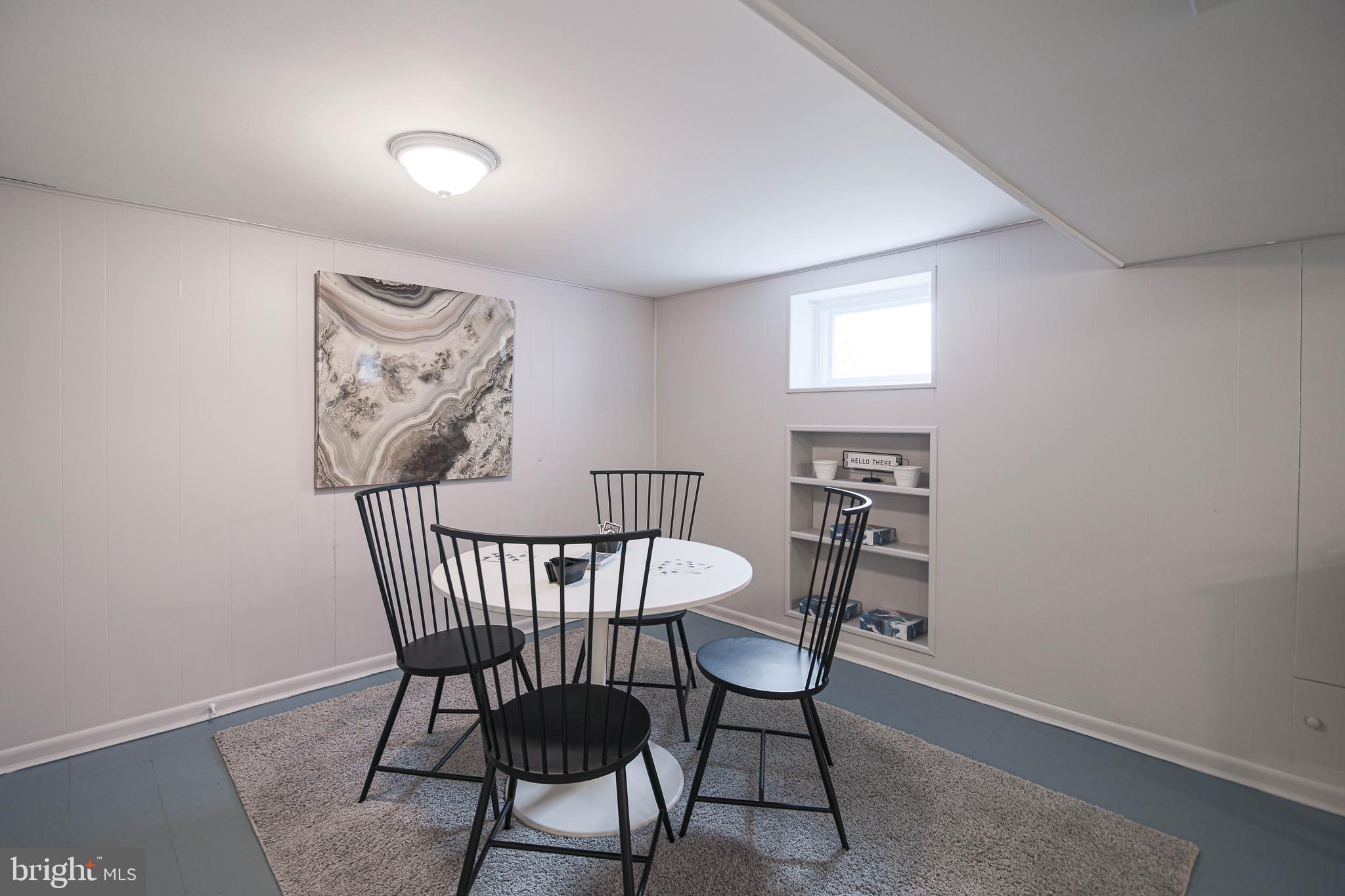 NORTH SPRINGFIELD - Residential