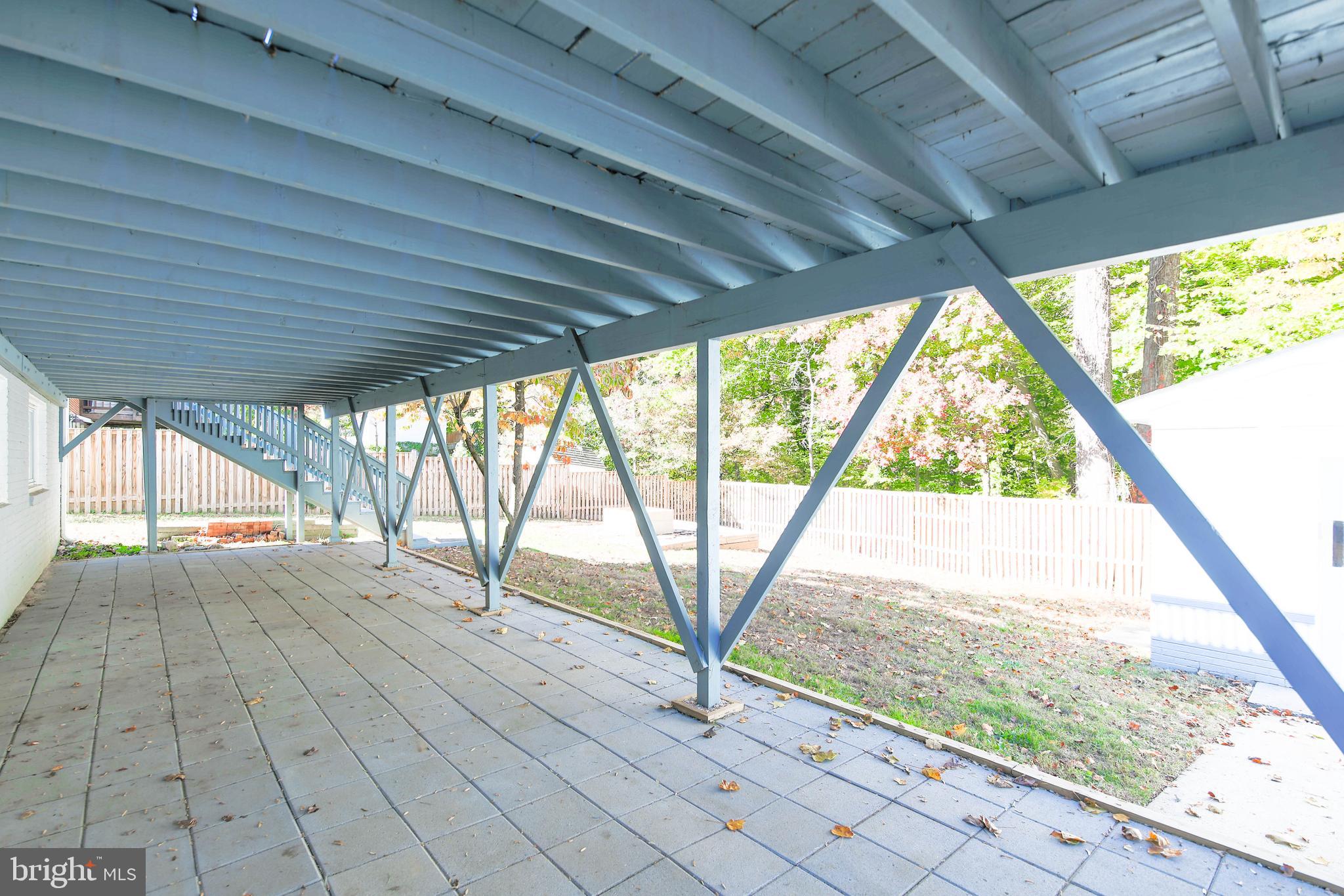 NORTH SPRINGFIELD - Residential