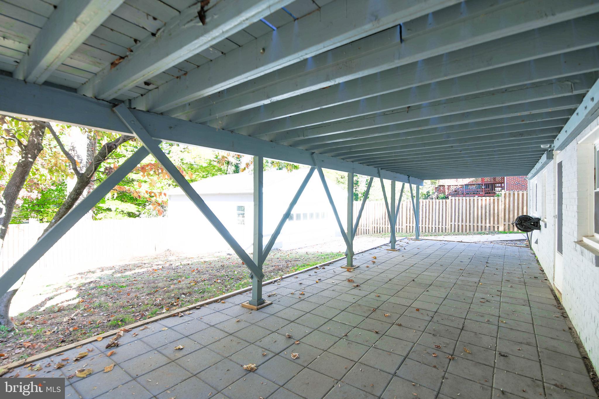 NORTH SPRINGFIELD - Residential