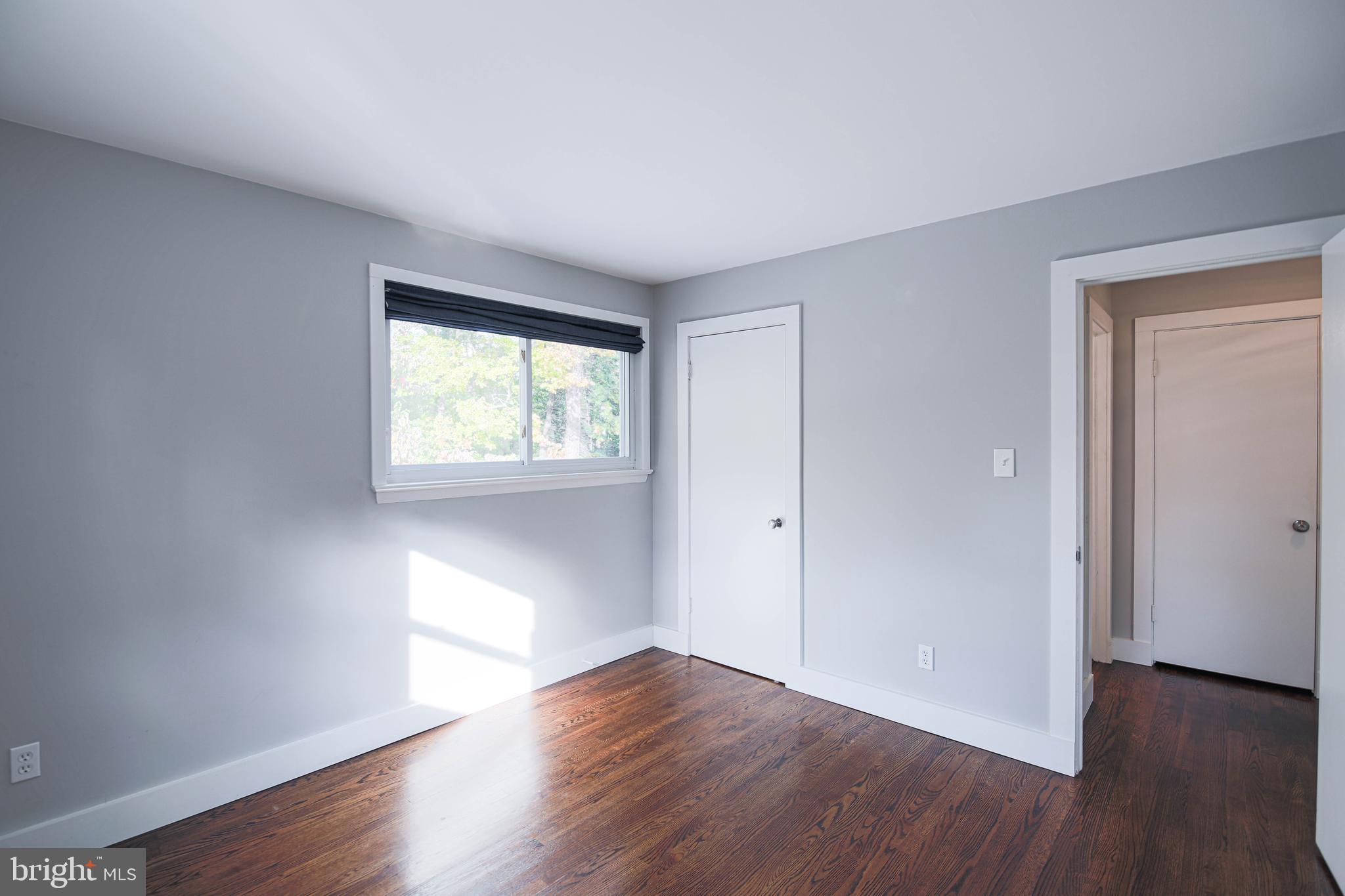 NORTH SPRINGFIELD - Residential