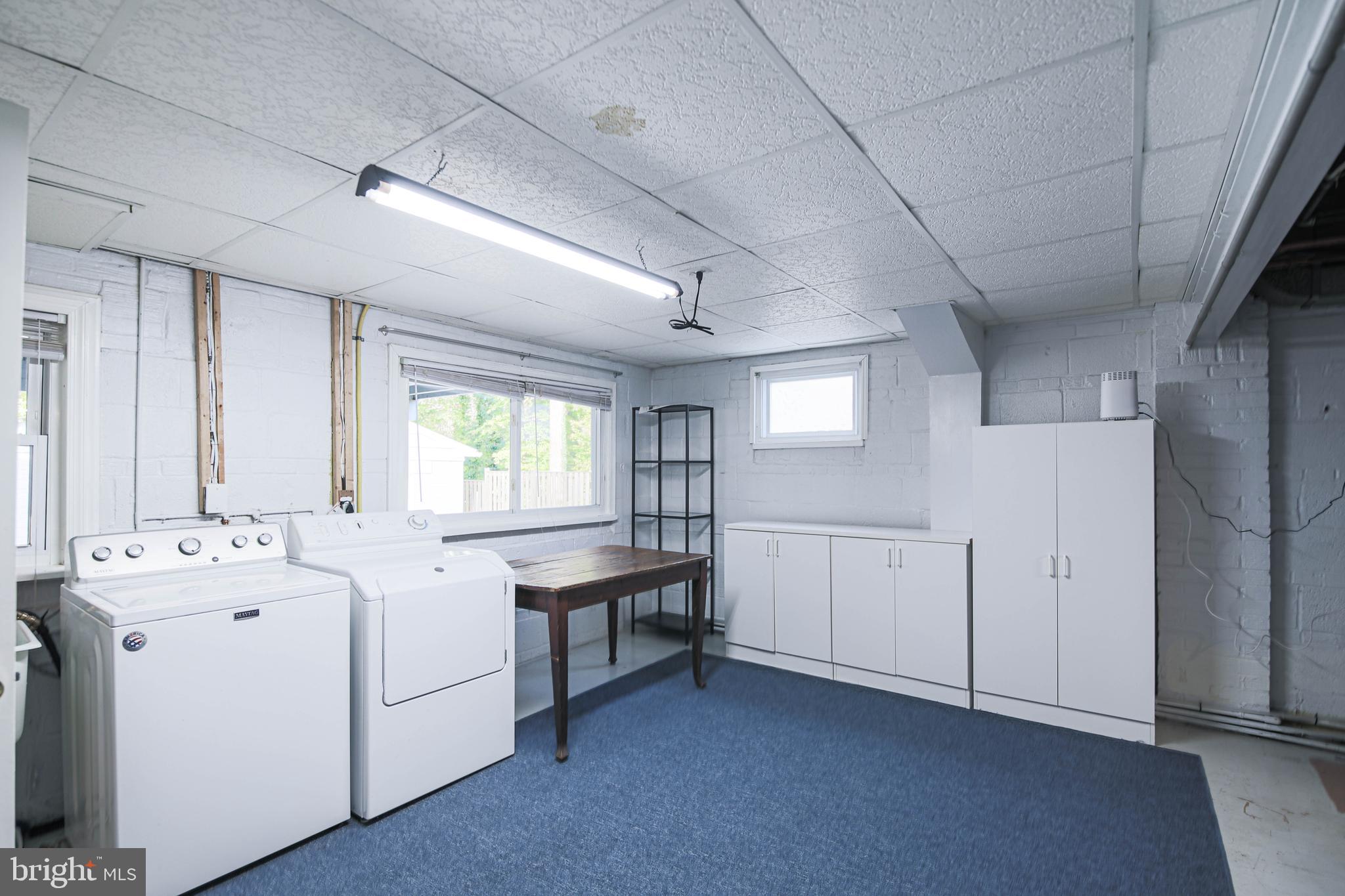 NORTH SPRINGFIELD - Residential