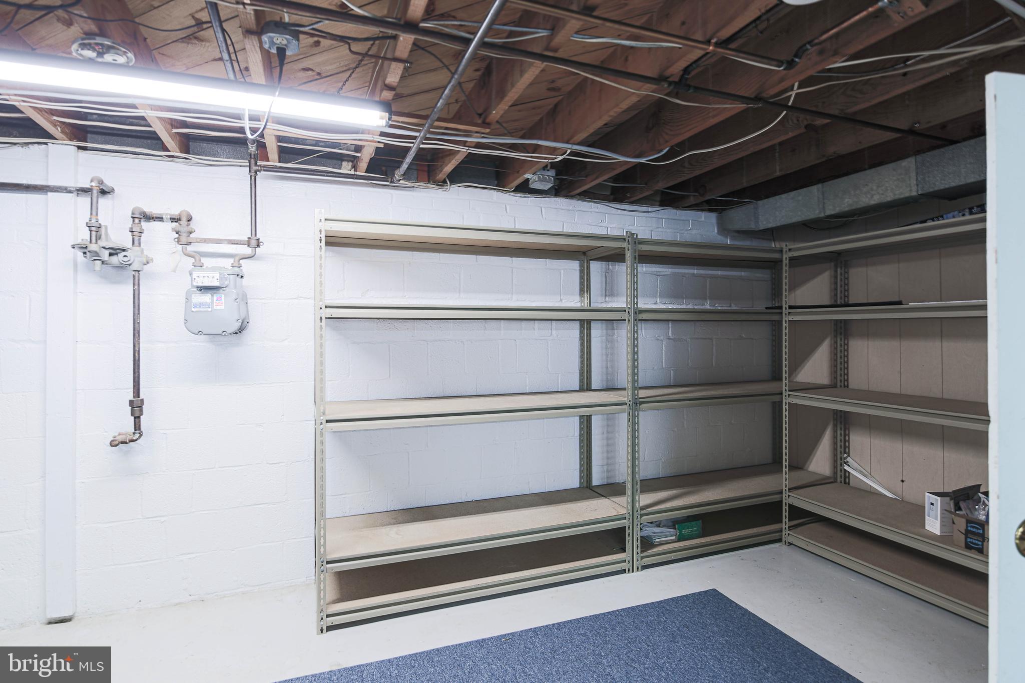 NORTH SPRINGFIELD - Residential