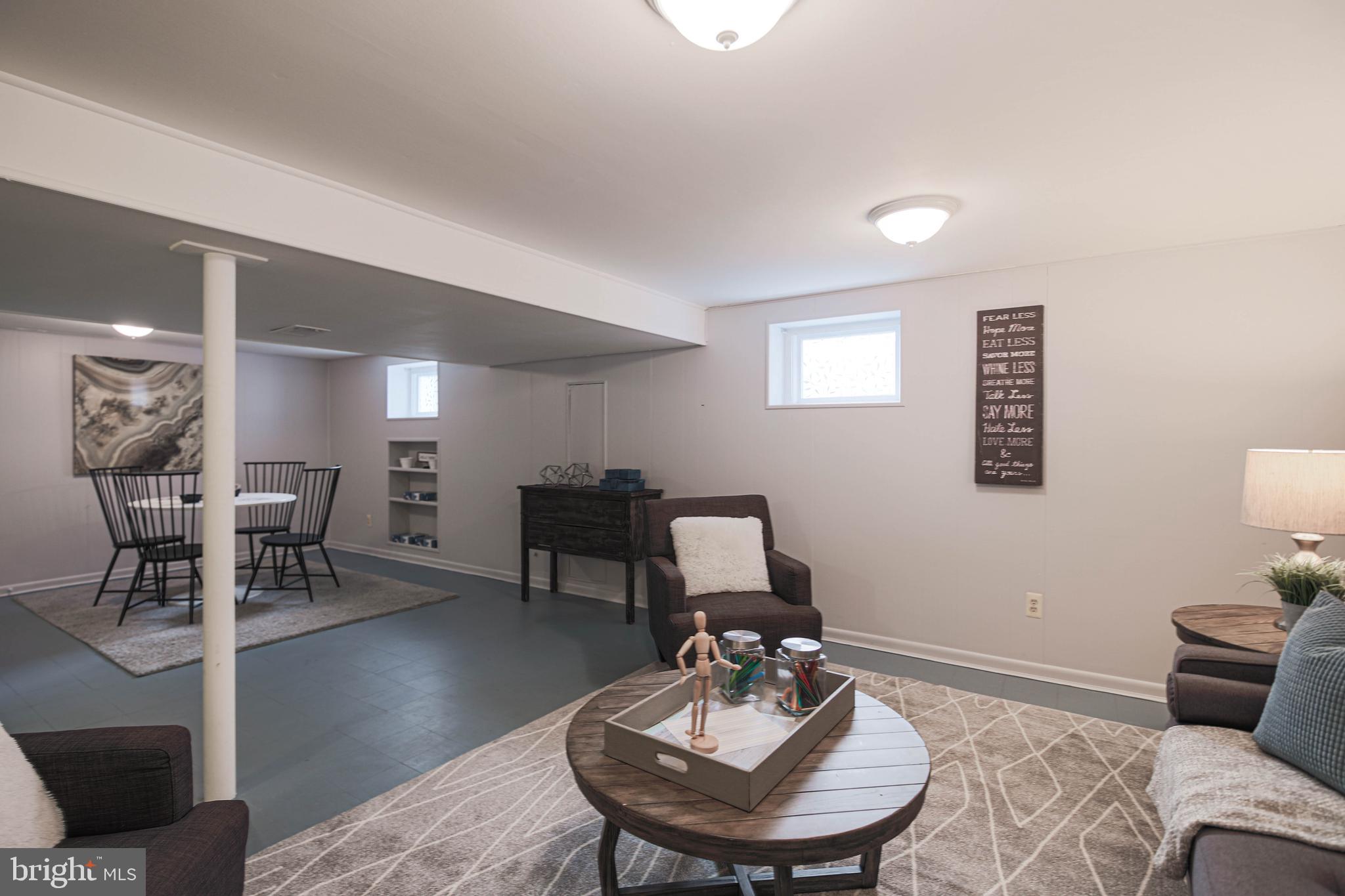 NORTH SPRINGFIELD - Residential