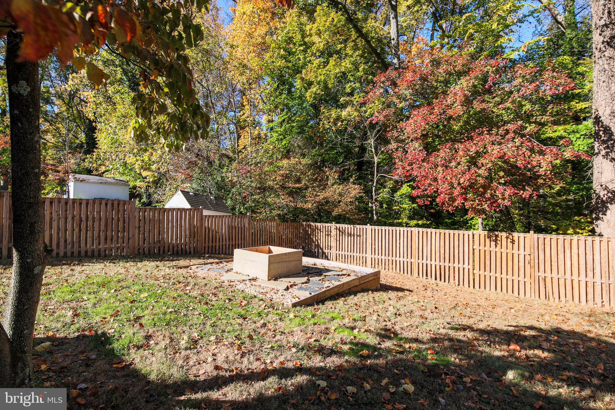 NORTH SPRINGFIELD - Residential