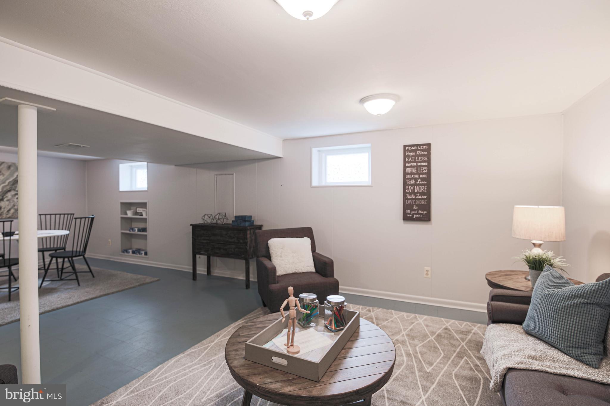 NORTH SPRINGFIELD - Residential