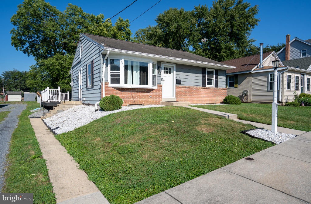 Photo of 635 S 12th Street, COLUMBIA, PA 17512 (MLS # PALA2093272)