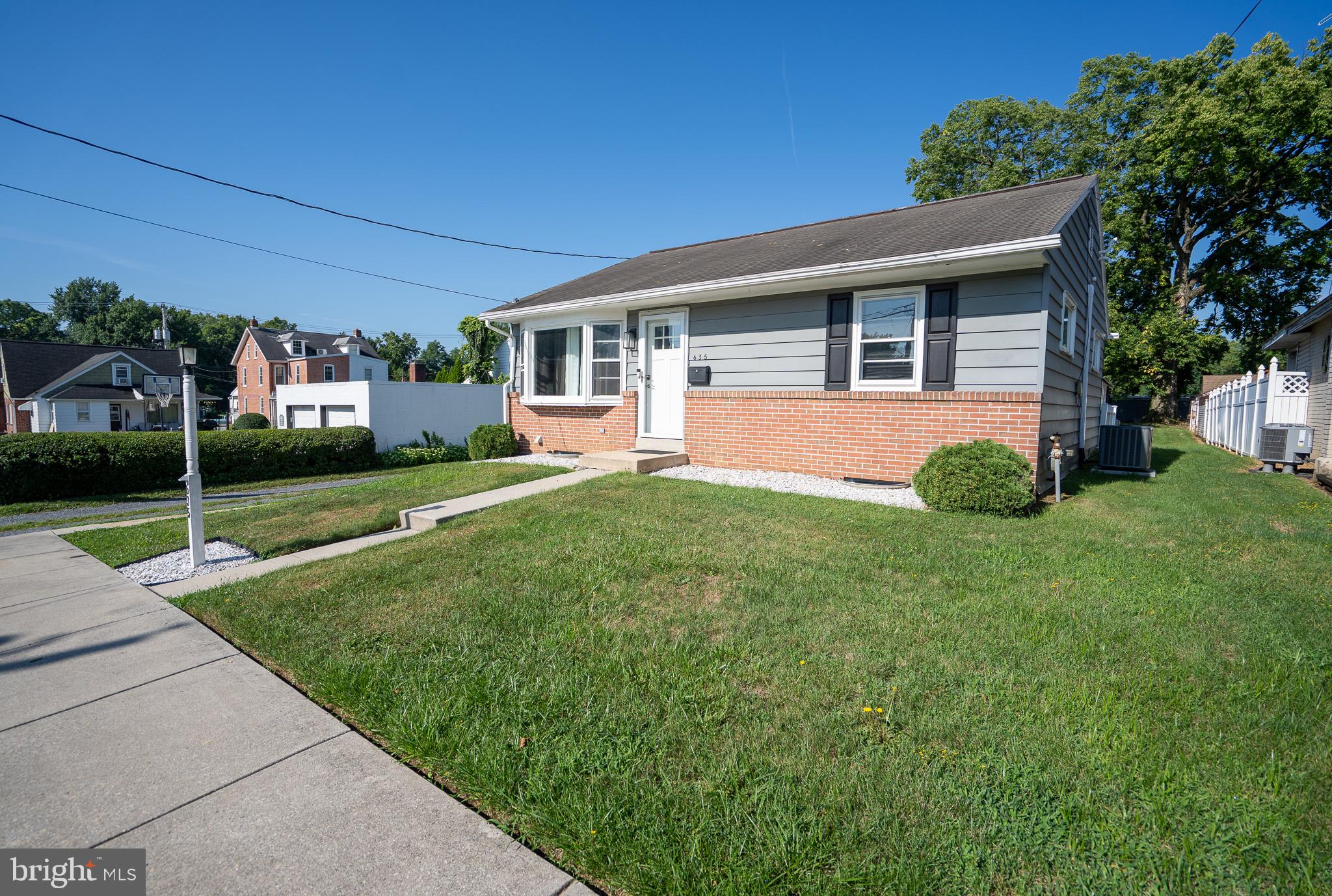 635 S 12TH STREET